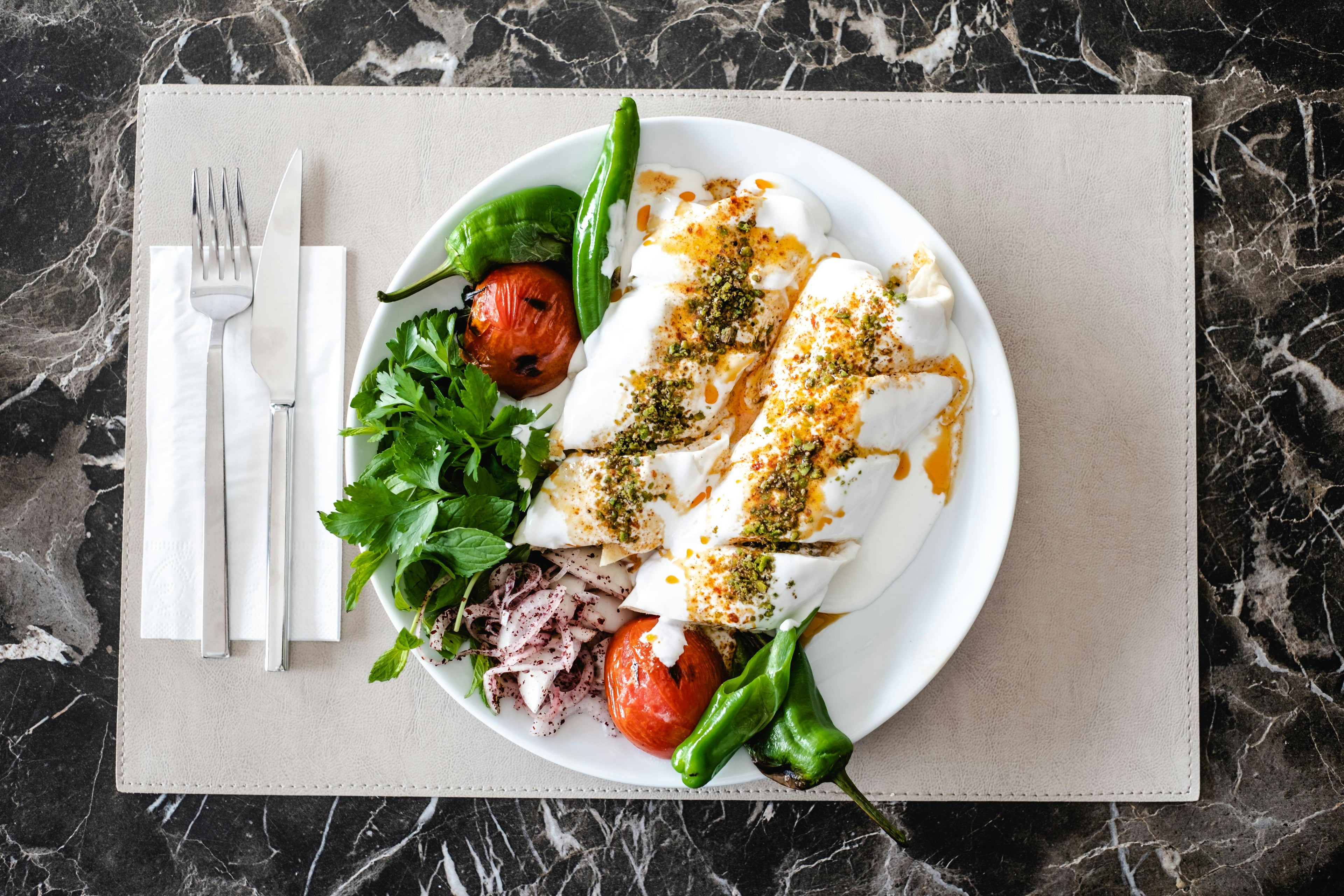 Spice Spiced Honey-Roast Pears with Yogurt